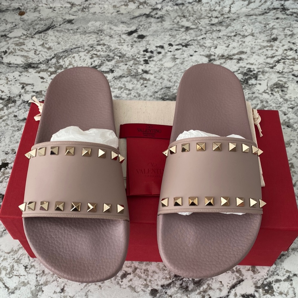 Valentino rockstud slides